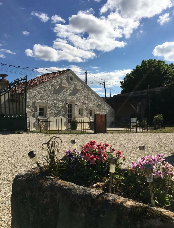Logis De L'Arceau Bed & Breakfast Celles  Exterior photo